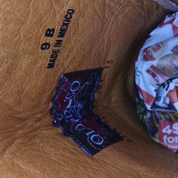 Old Gringo BootsOld Gringo Brown Round Toe Boots sz 9B - Picture 4 of 12